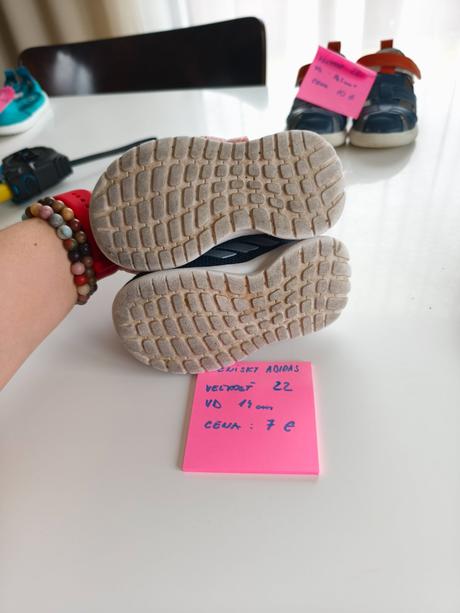 Tenisky, adidas,22