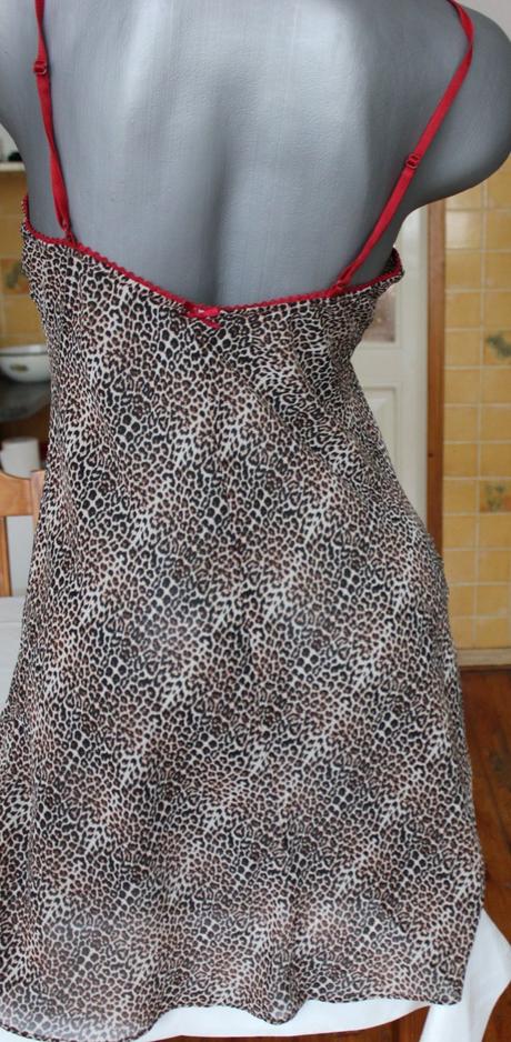 Tigrovana kosielka, s