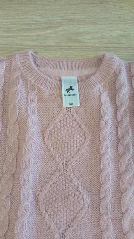 Svetrík 122, palomino,122