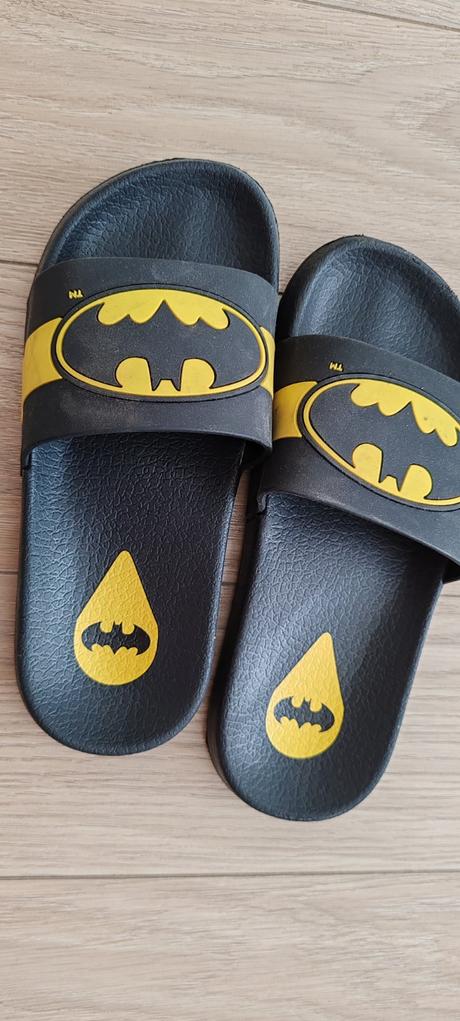 Šlapky batman, 33