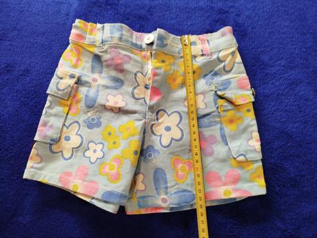 Kveti nkové kraťasy, 116