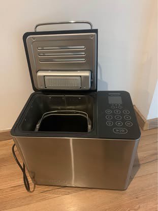 Domaca pekaren kenwood bm450, 