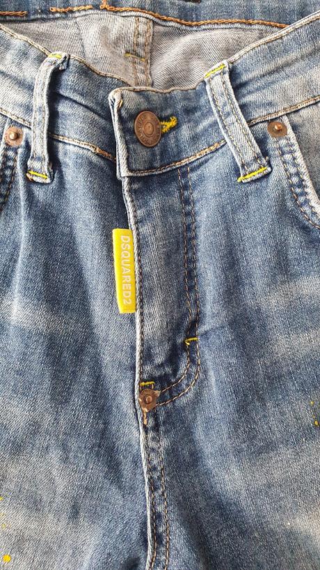 Riflove kratasy dsquared2 velkost 31, 30