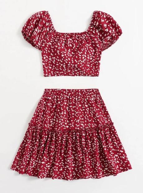 Krásny letný komplet sukne a topu značky shein, 