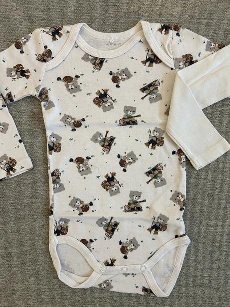 Balík oblečenia, 86–98