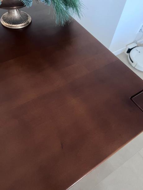 Jedálenský stôl masív, 