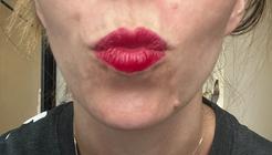 trend !t up Pretty IN TINT lesk na pery, 5 ml