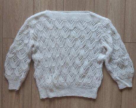 Pleteny svetrik, m