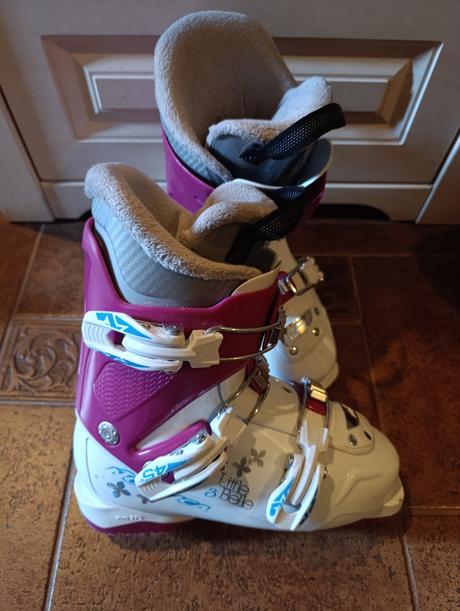 Lyžiarky nordica 22-23,5 cm, nordica,36