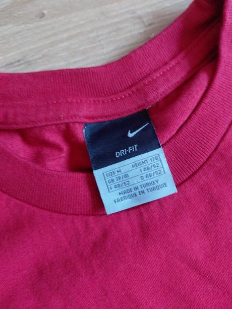 Tricko n, nike,m
