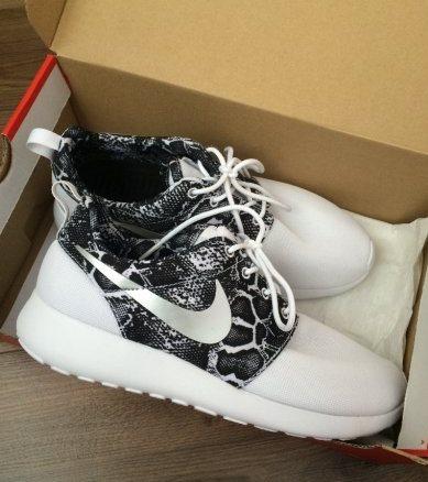 Tenisky nike roshe one print python, nike,39