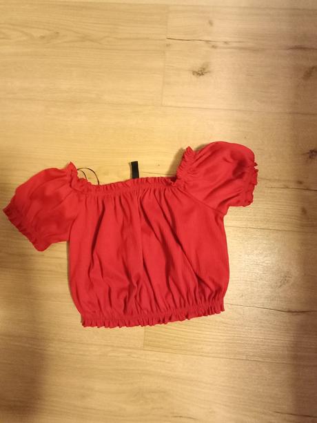 Červený crop top 146-164, xs