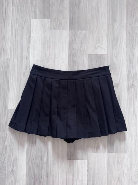 Čierny skort zara, zara,s