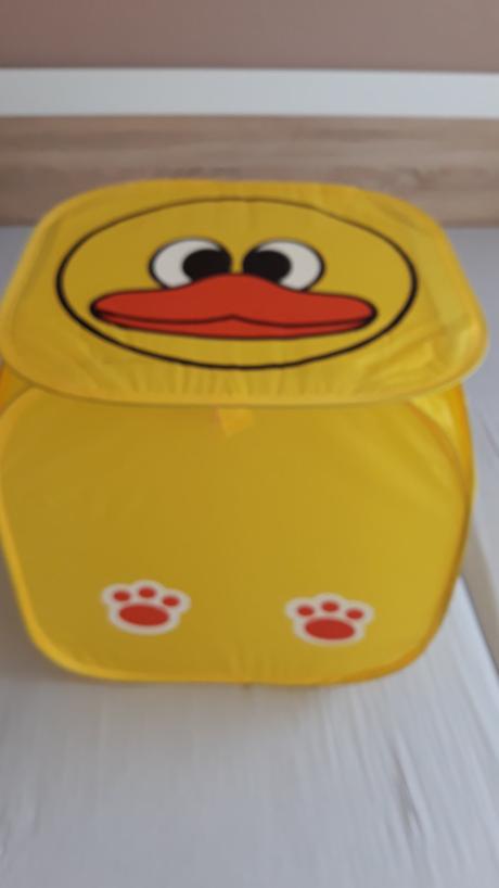 Úložny box na hračky, alebo deky, či íné,
