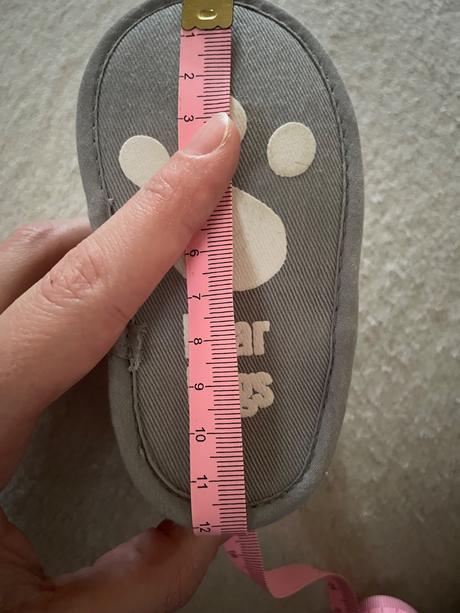 Čižmy do kočíku, 17