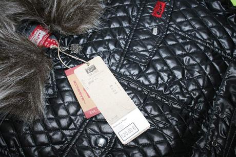 Asics bunda , kabatik , s, asics,s