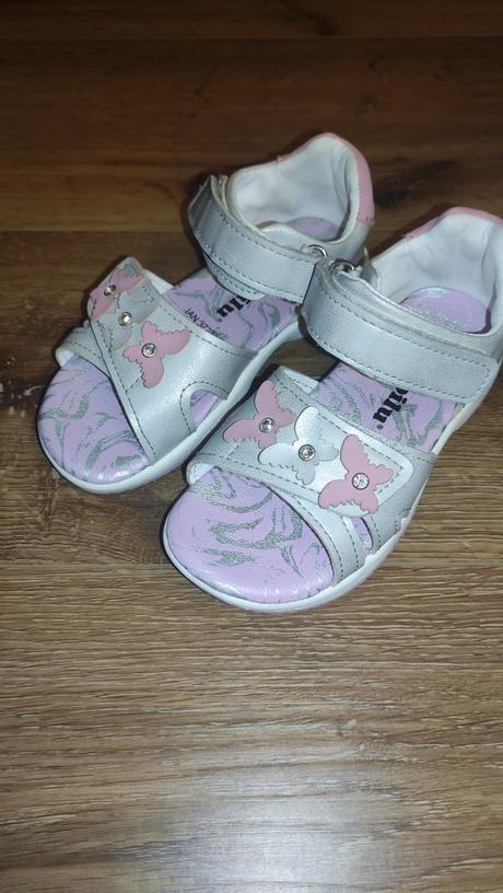 Sandálky, lupilu,25