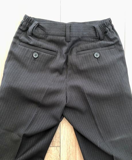 Slávnostný oblek, 128