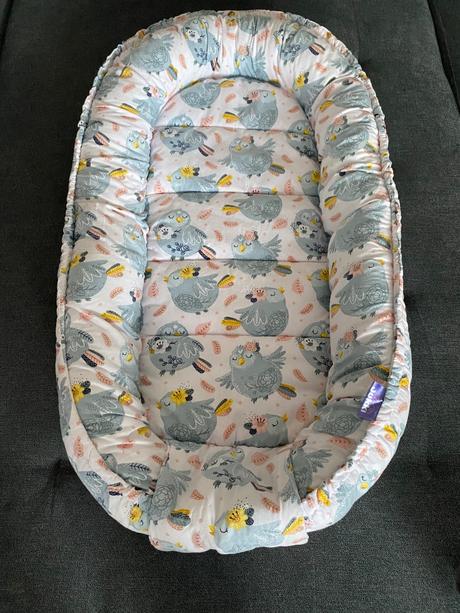 Hniezdo, šírka (cm): 55,dĺžka (cm): 100