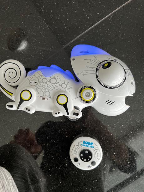 Roboticky chameleón pre deti, 