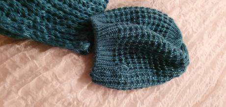 Komplet šál s čiapkou house, s