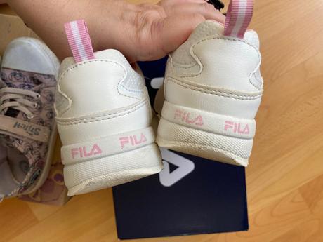 Tenisky + zadarmo platenky stich, fila,31