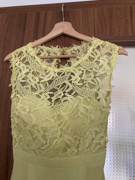 Slávnostné saty, 38