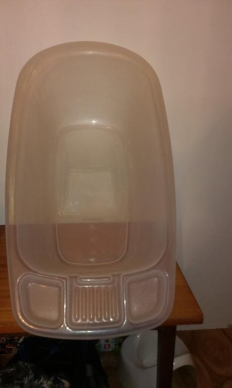 Väčšia tvarovaná vanička cam, 