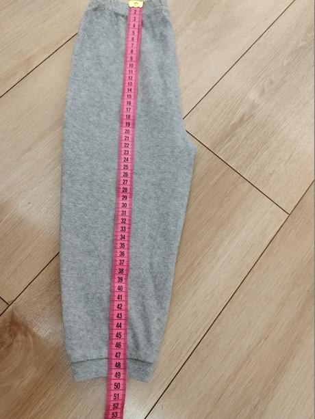 Tepláky, impidimpi,86