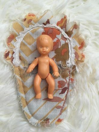 Retro babika s perinkou, 