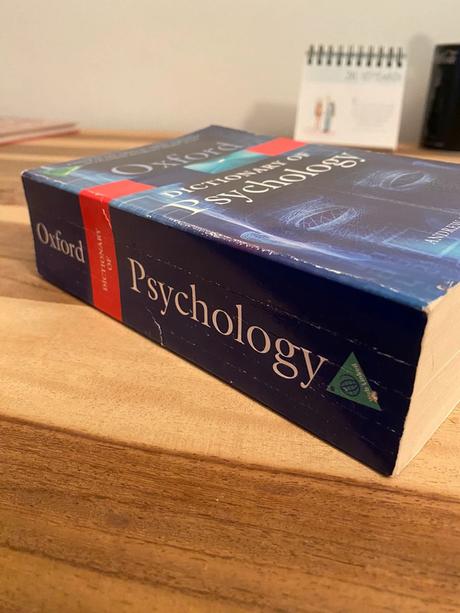 A dictionary of psychology - colman andrews, 