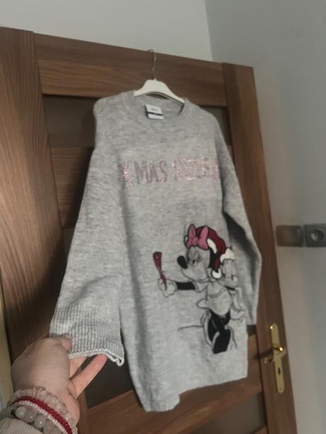Svetrové šaty, disney,l