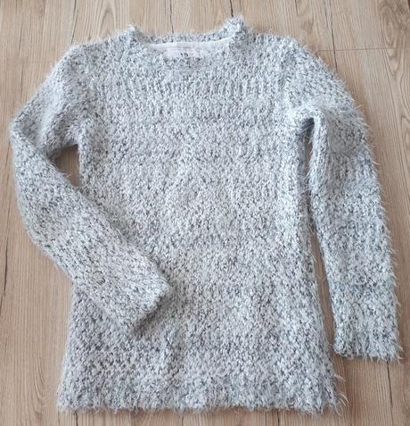 Sveter, young dimension,152