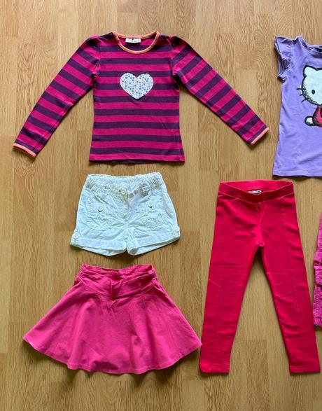 Mix oblečenia 104, 104–116