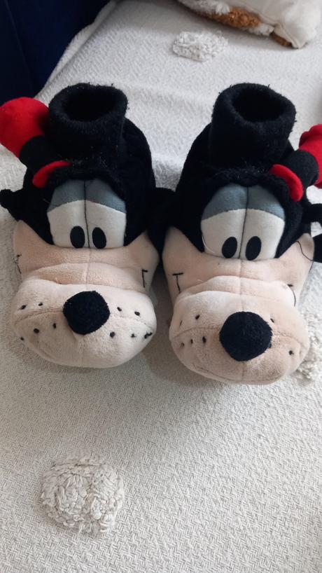 Papuče goofie velk.24-27, disney,24