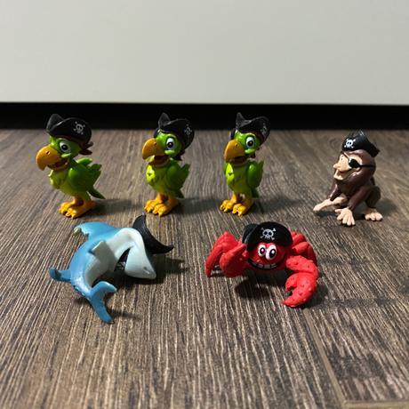 Figúrky pirátskych zvierat,