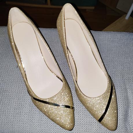 Zlaté poltopánky vel39, 39