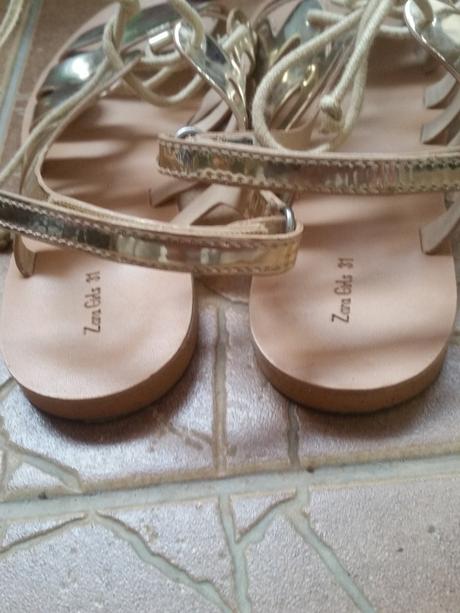 Sandalky zlate zara 12eur, zara,31