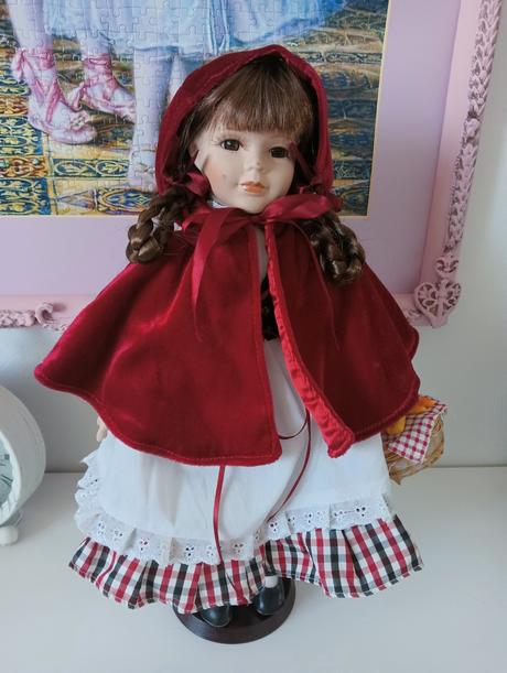 Červená čiapočka luxusna bábika, 