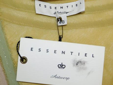 Luxusne hodvabne šaty, 38