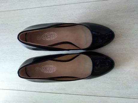 Lakované lodičky, 39