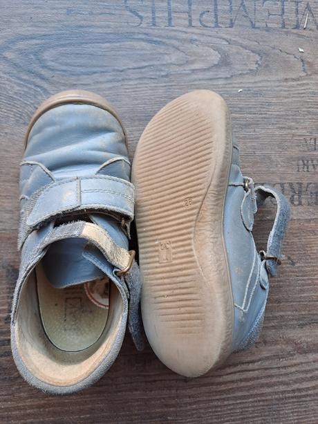 Rak topanky velkosti21,24,25,26,27,28 a papucky, rak,24