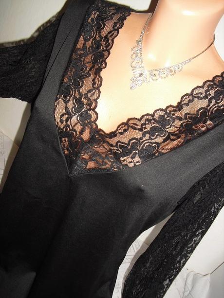 Elegantny topik s krajkami, l