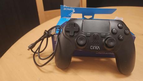 Nový ovládač na ps4 a ps3,