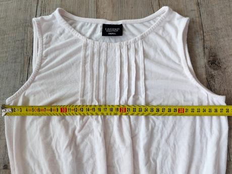 Šaty so smotanovým topom, s