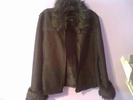 Kabat znacka i-cy, l