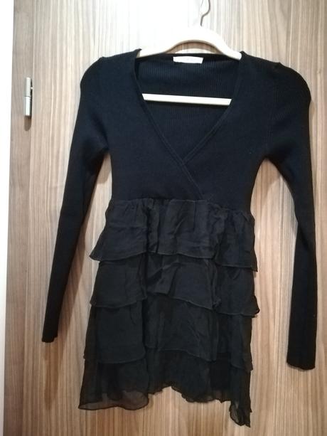 Pulóvrové tričko s volánmi elegantné, s