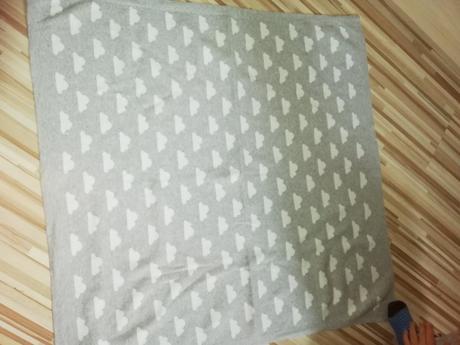 Deka so s obláčikmi, 