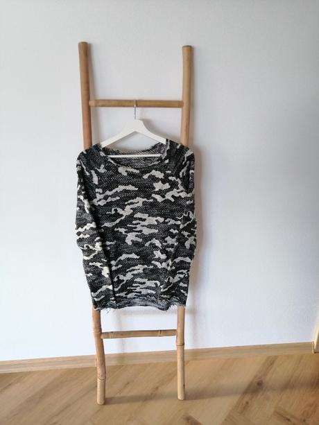 Armi svetrík, new yorker,xs