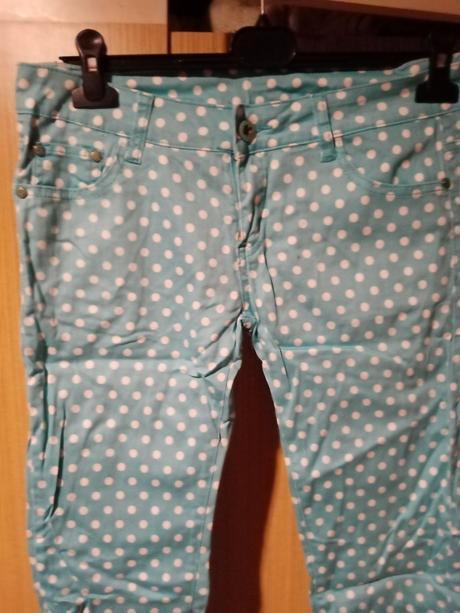 Dámske bodkovane rifle, 30